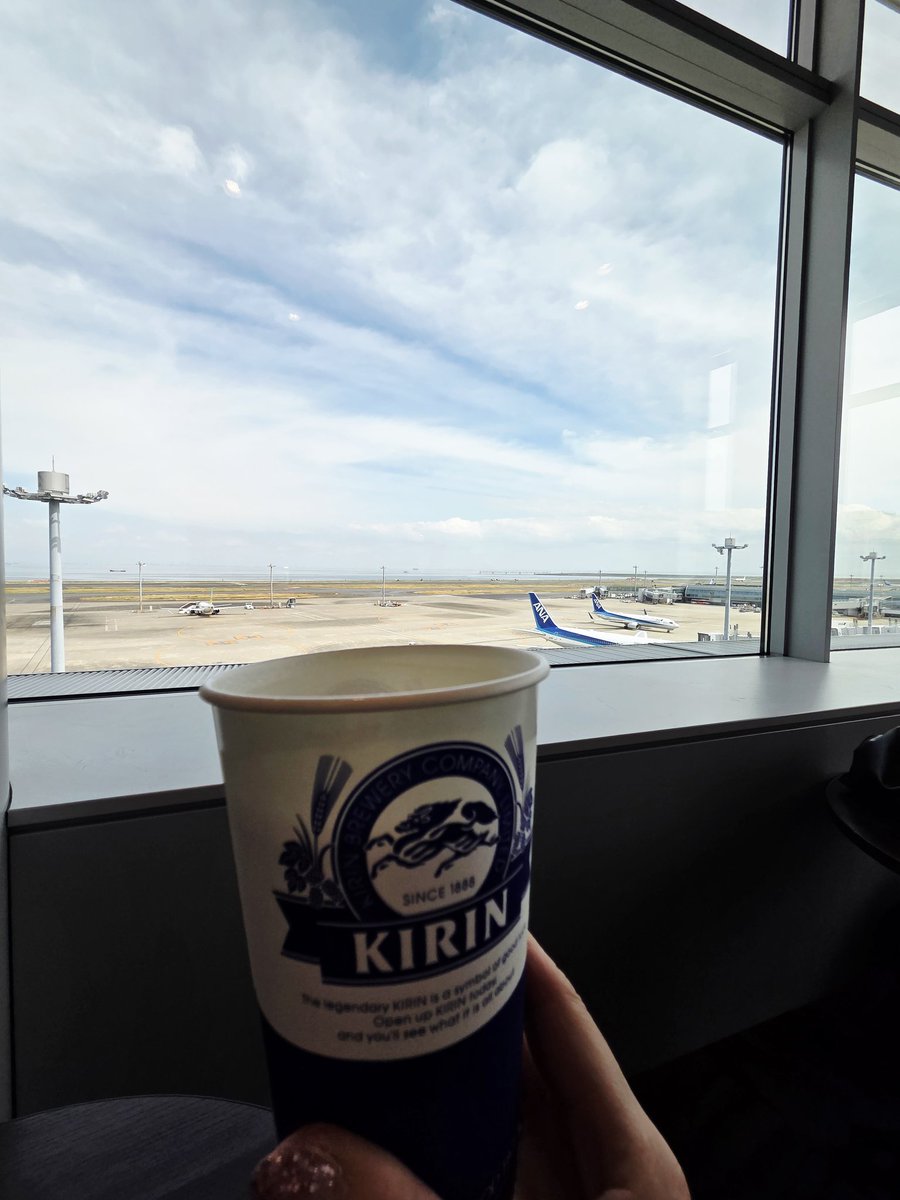 いーな tweet media