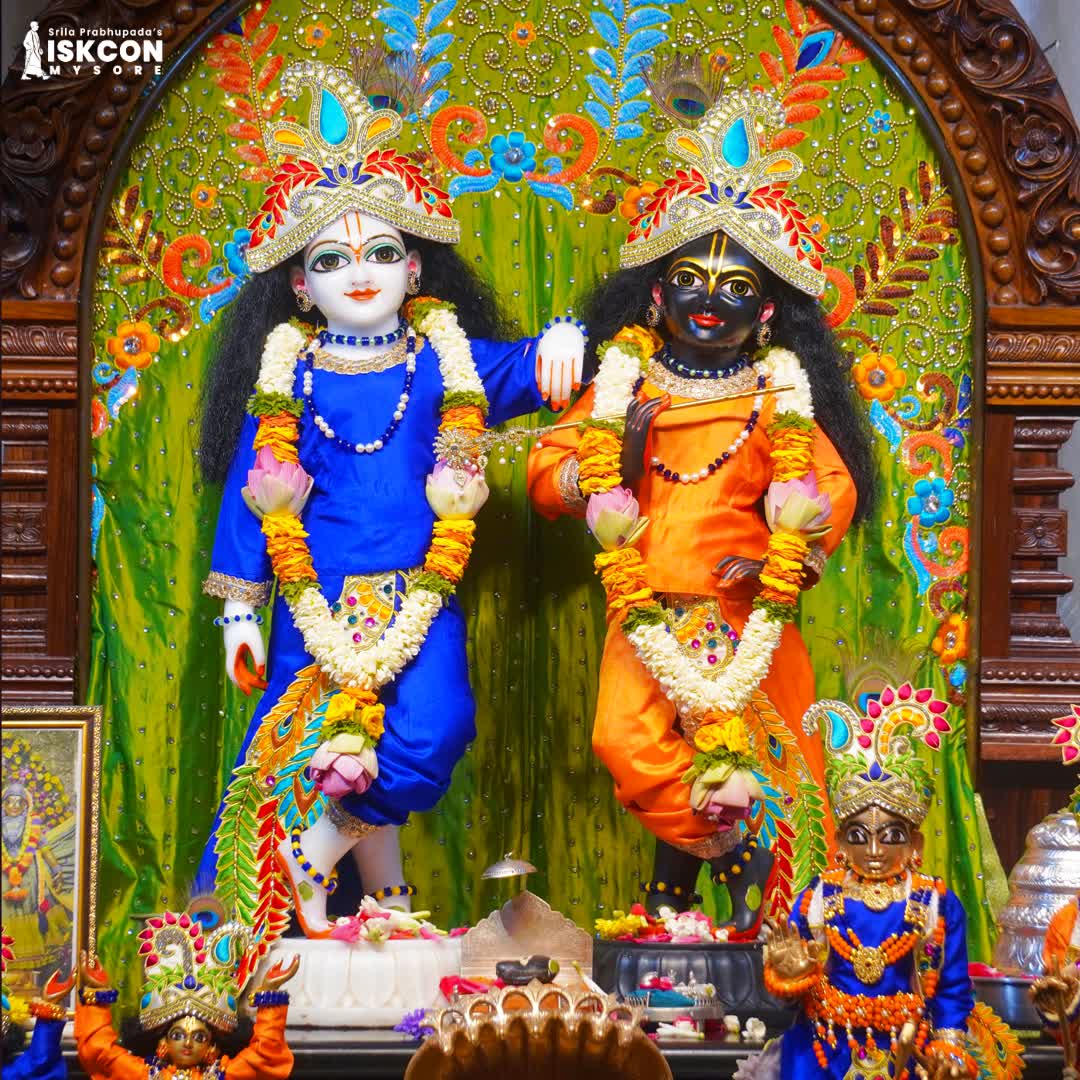 ISKCONMYSORE's tweet image. Darshan on Monday, 6th April 2026 at ISKCON Mysore

#darshan #krishnabalaram #vedic #bhajan #spirituality #tradition #srilaprabhupada #peace #temple #spiritualpath #deity #lakshminarasimha #bhakti #mondaymotivation #meditationmonday