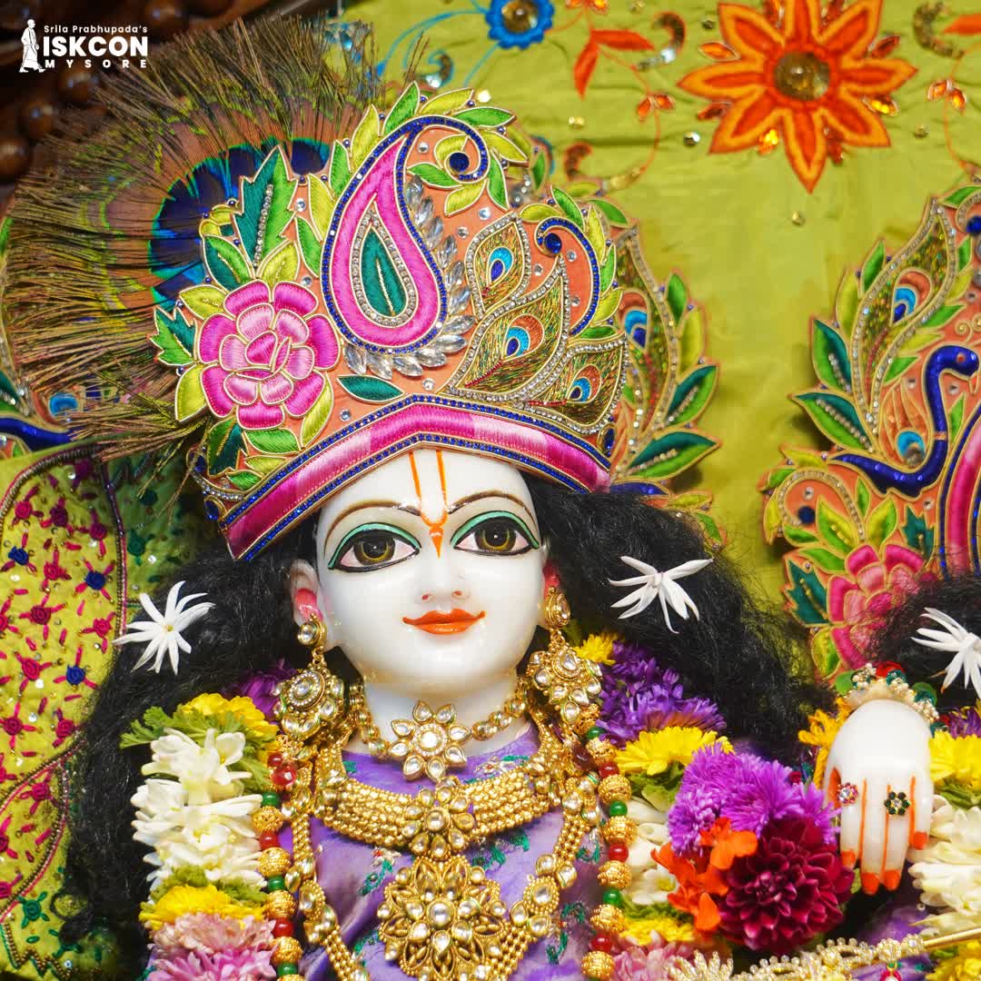 ISKCONMYSORE's tweet image. Darshan on Monday, 6th April 2026 at ISKCON Mysore

#darshan #krishnabalaram #vedic #bhajan #spirituality #tradition #srilaprabhupada #peace #temple #spiritualpath #deity #lakshminarasimha #bhakti #mondaymotivation #meditationmonday