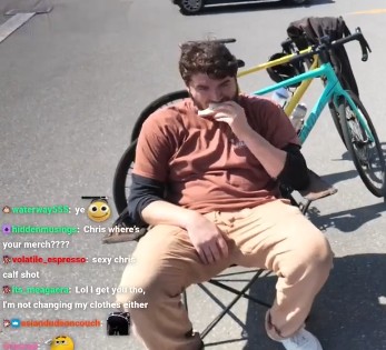 stubminecraft's tweet photo. Im a pervert anyways some clips I got of 🐏 with his legs open 👅👅 https://t.co/83J7POxWaC