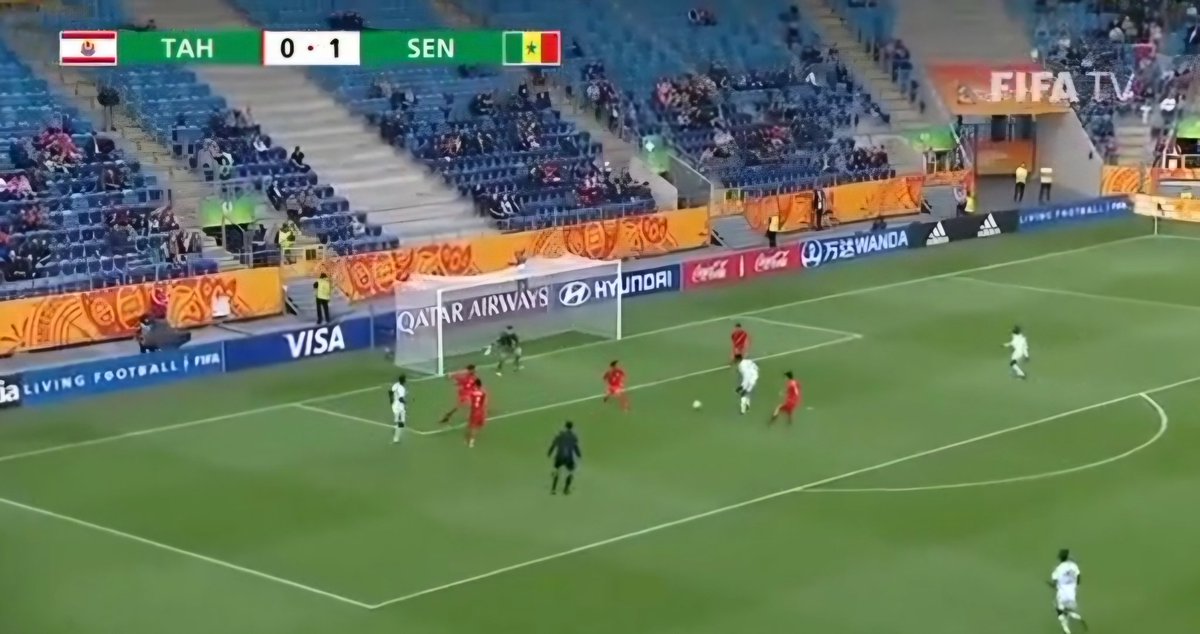 Louis ᵉᶜᴮ🦸‍♂️ tweet media