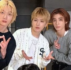 애햄이 tweet media