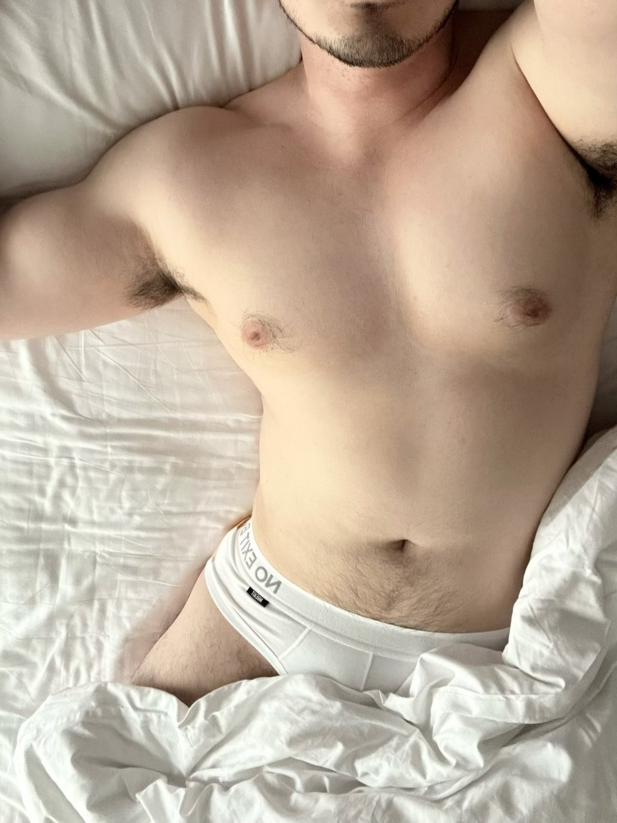 许愿胸肌 tweet media