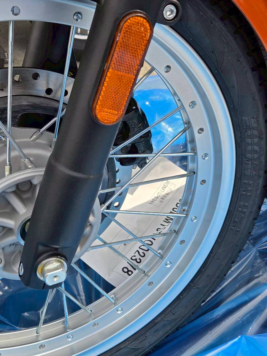 RoyalEnfield TokyoWest tweet media