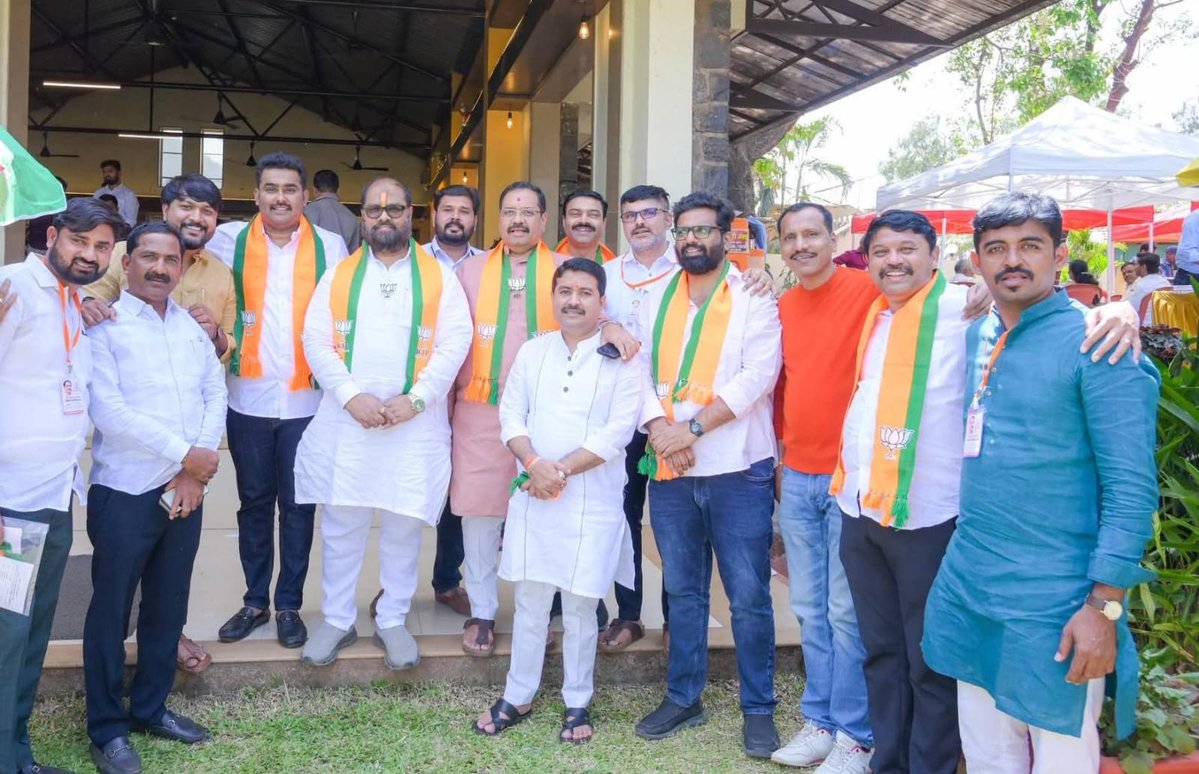 Deepak Pote- दिपक पोटे tweet media