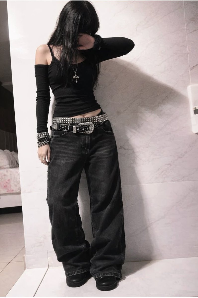 le antonelli ོ | Bibliopolium (01/22) tweet media