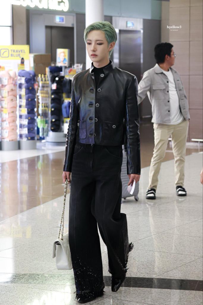 🩵💛 tweet media