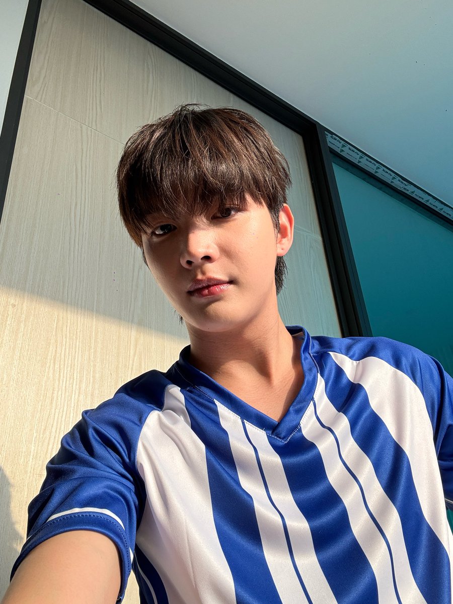 ไม่ใช่เดือนเหงาแต่เป็นเดือนหนาว tweet media