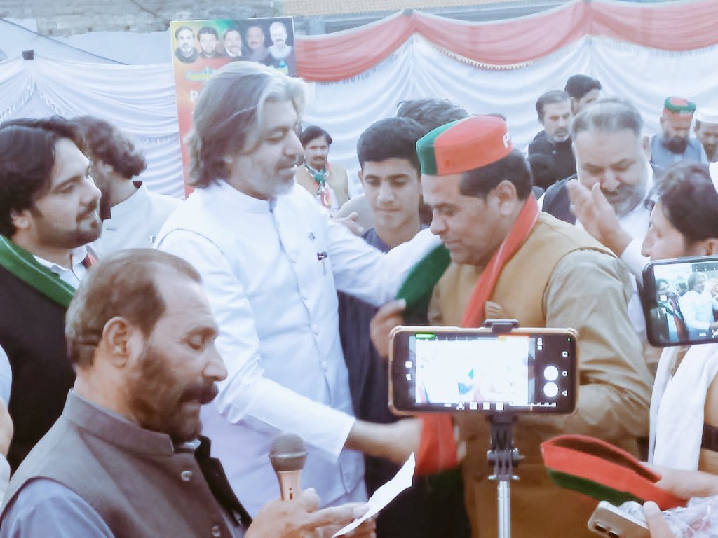 Amir Mayar tweet media