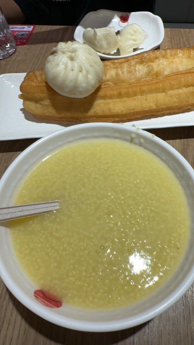 L Girimonte tweet media