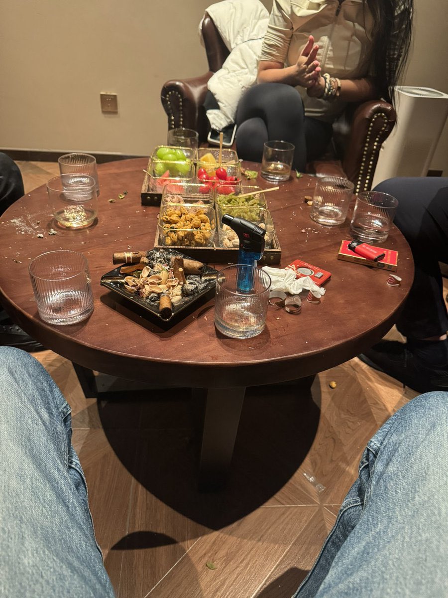 深圳fq的日常 tweet media