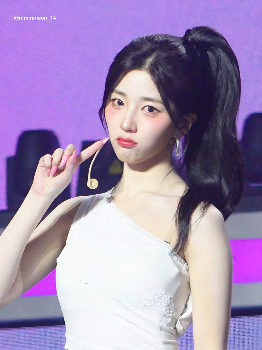 미온ઇଓ tweet media