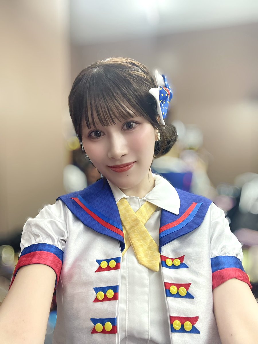 Maraming salamat sa lahat ng nag-follow sa akin! 🥹🇵🇭 Nice to meet you! 🫶🏻

Ako si Mirai, member ng ppop group na MNL48! 💙Japanese ako pero nandito ako sa Manila. Nagpo-post ako in Japanese para mas makilala ng Japanese ang Philippines 🕊️

Nag-aaral pa ako ng Tagalog!❤️‍🔥
#MNL48