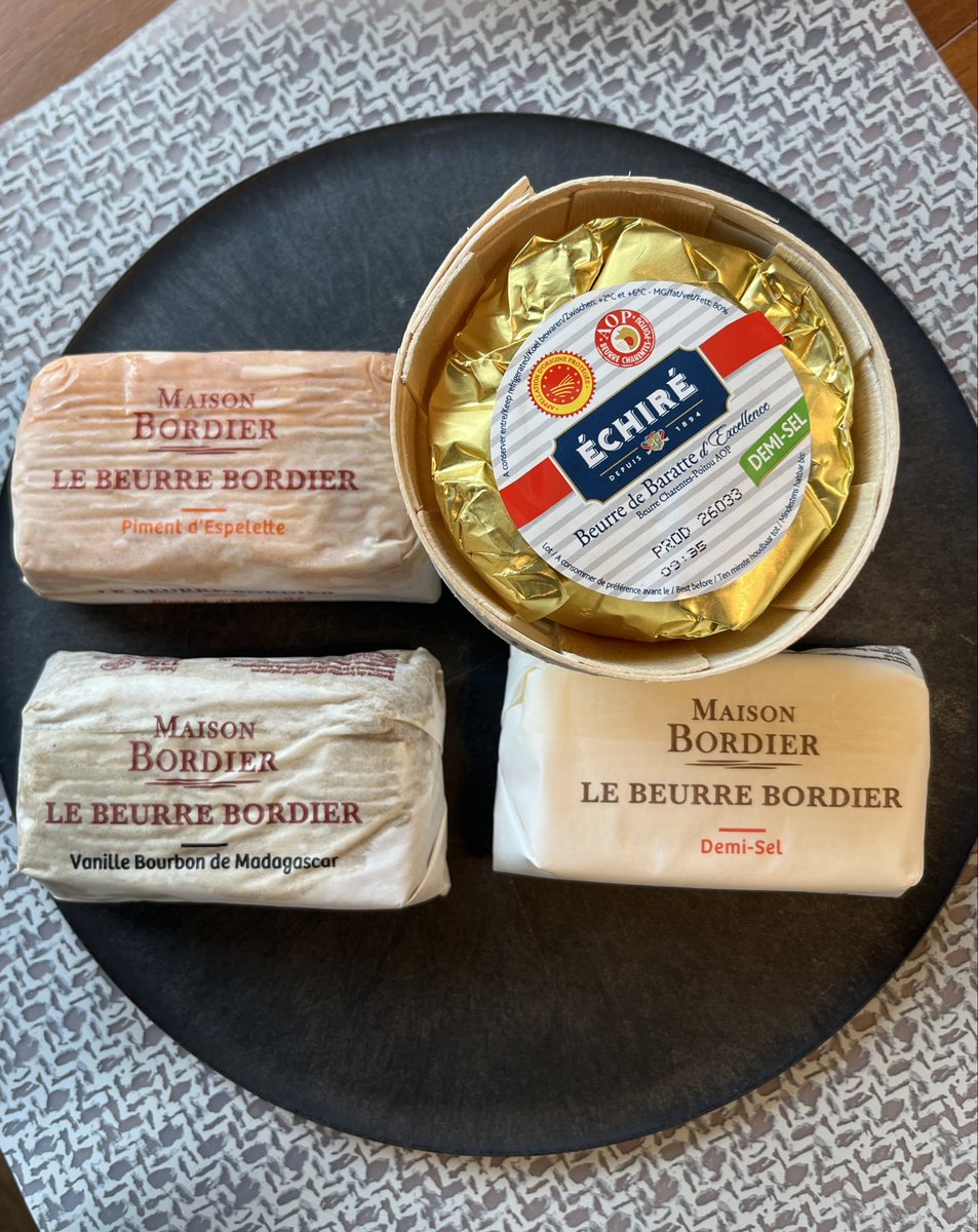 Kimsangin tweet media