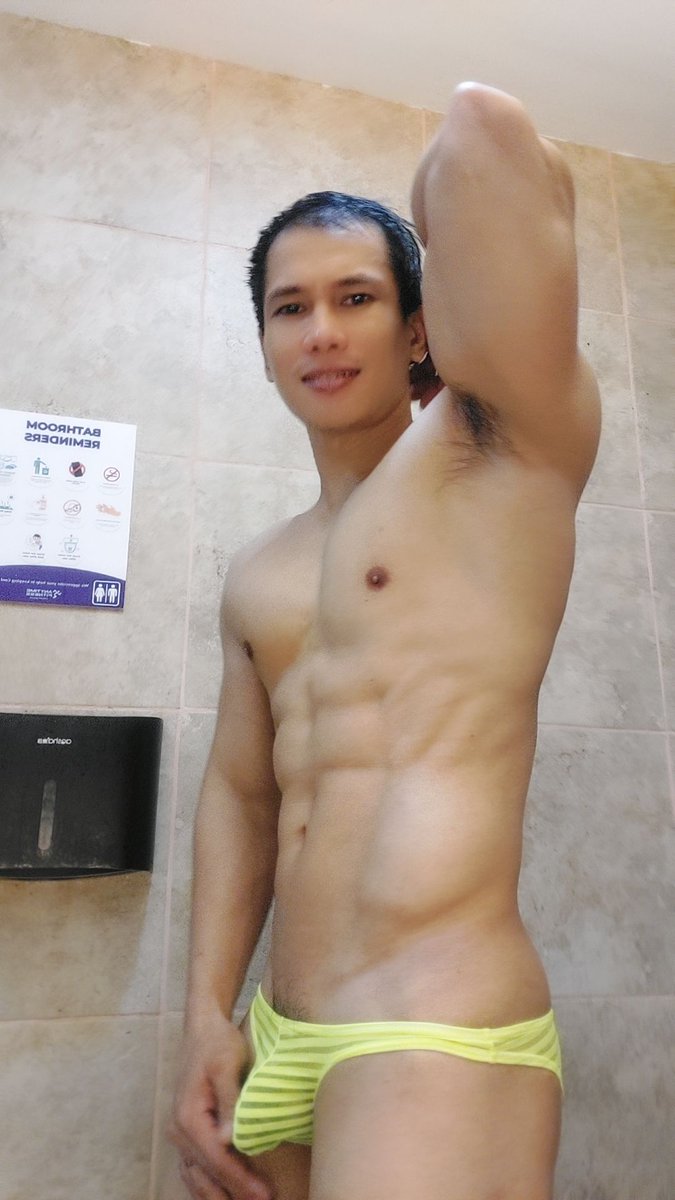 09skylopez's tweet photo. Palagi k ng di bitin ah, baka nmn mag Sawa kna, dami mo request n post eh, Ayan n... https://t.co/LiJV8c0Esv