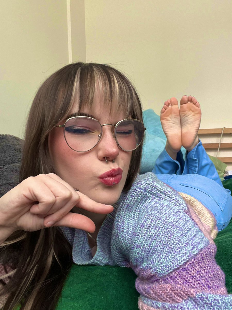 Goddess Vera tweet media