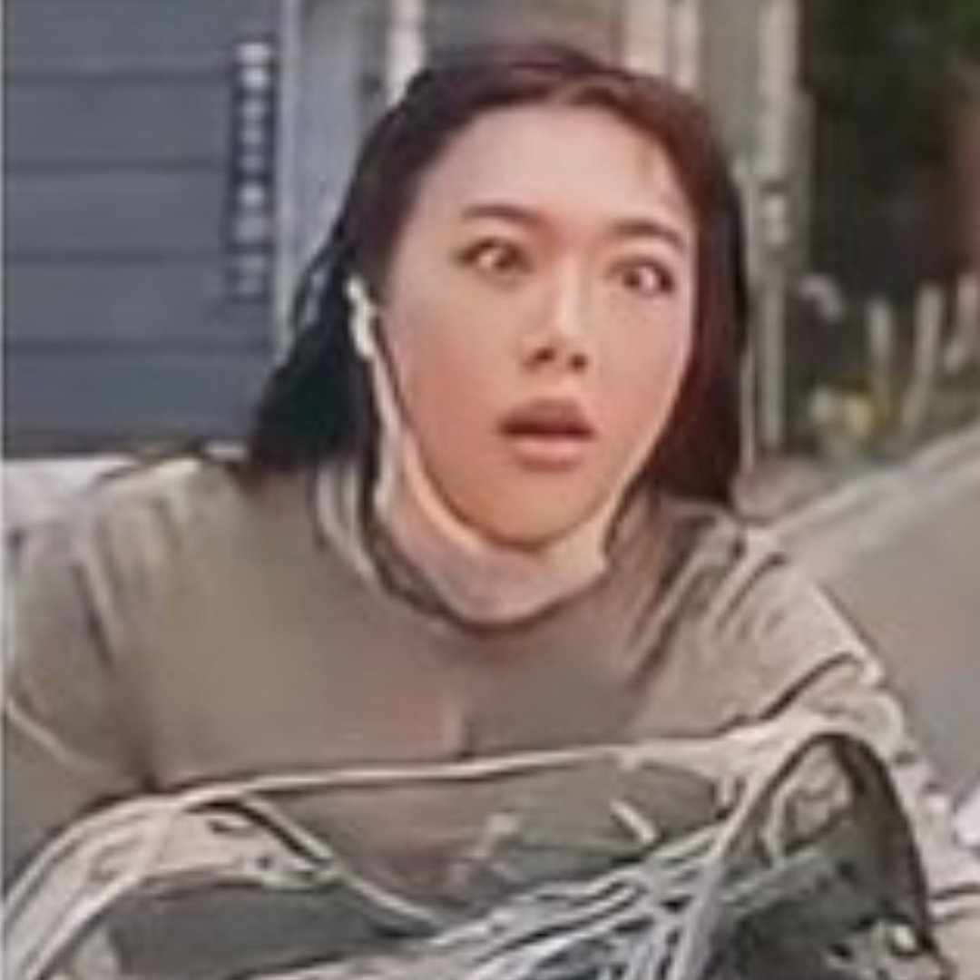 ひ゜んすけ tweet media