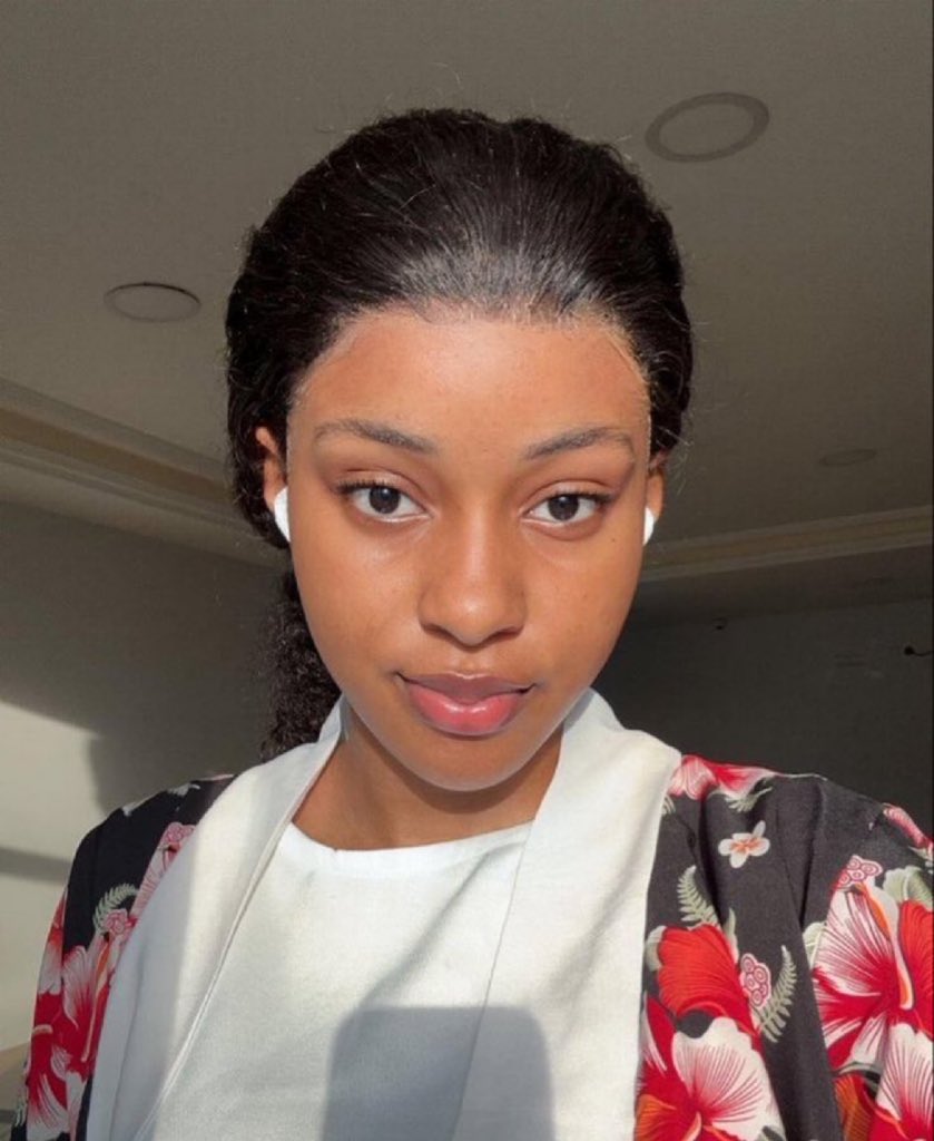 Waleedah😜 tweet media