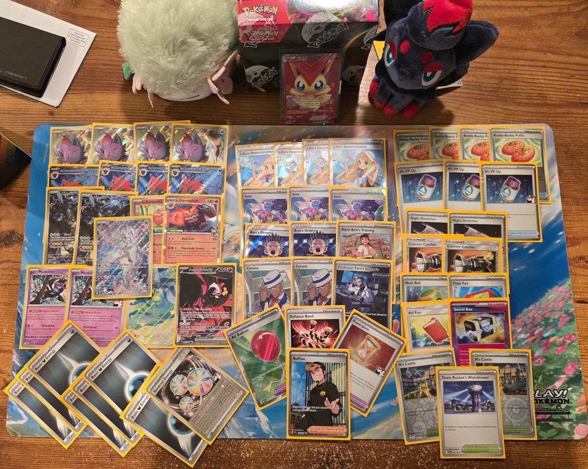 just_shiro38107's tweet photo. Made top 128 with zoro at orlando. Had a shot to potentially make top 32 with my final game into grimm but pitched the play in the end but it is what it is. Happy I got to play pokemon on my birthday do well. S/O to all my friends who talk and test the game with me! https://t.co/vnnjdwNYaH