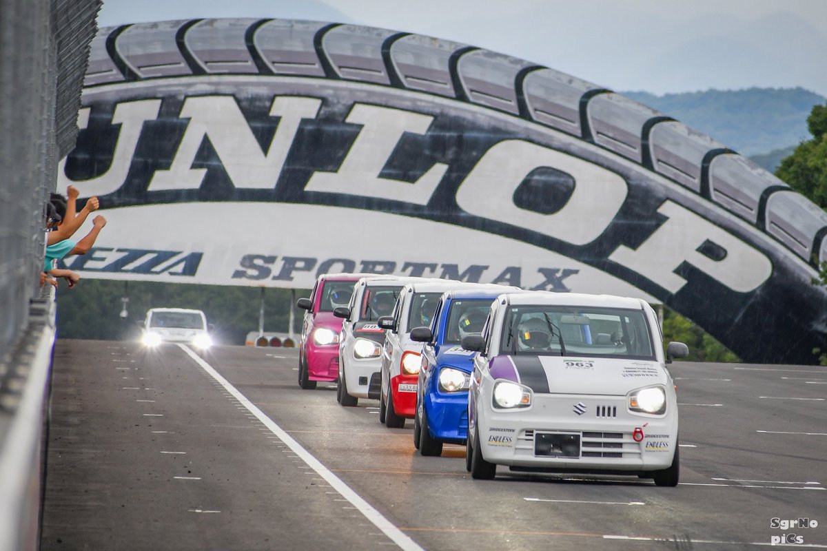 べ〜おか@963Works tweet media