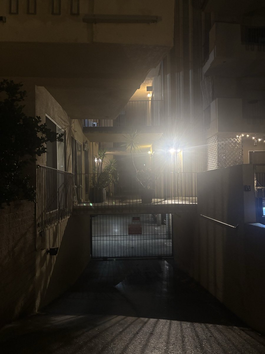AnthonySilva23's tweet photo. @NikkiSixx Recognise that his place? https://t.co/78ac29KtoJ