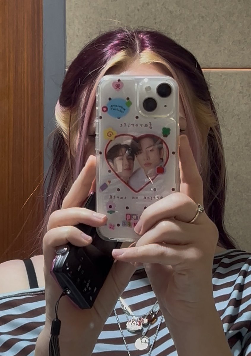 boom’s wife (real!!) tweet media