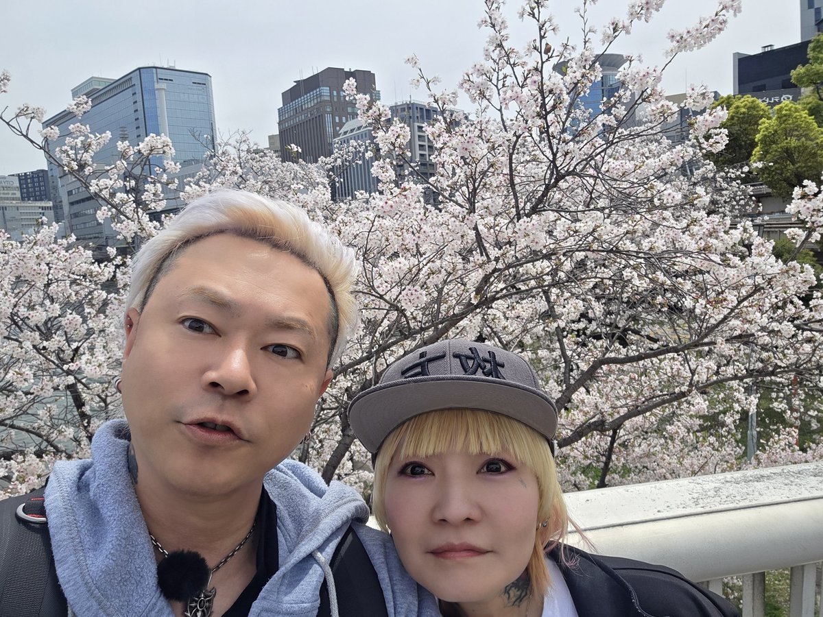 大川 桜ノ宮～天満橋
花見で 屋台 呑み歩き～♪

#大阪
#造幣局
#2026
#屋台
#最高
#花見