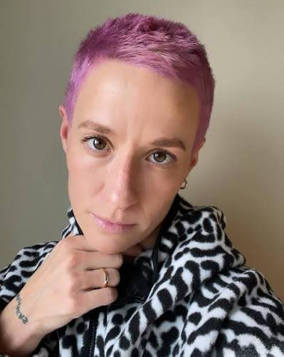 Oli London tweet media