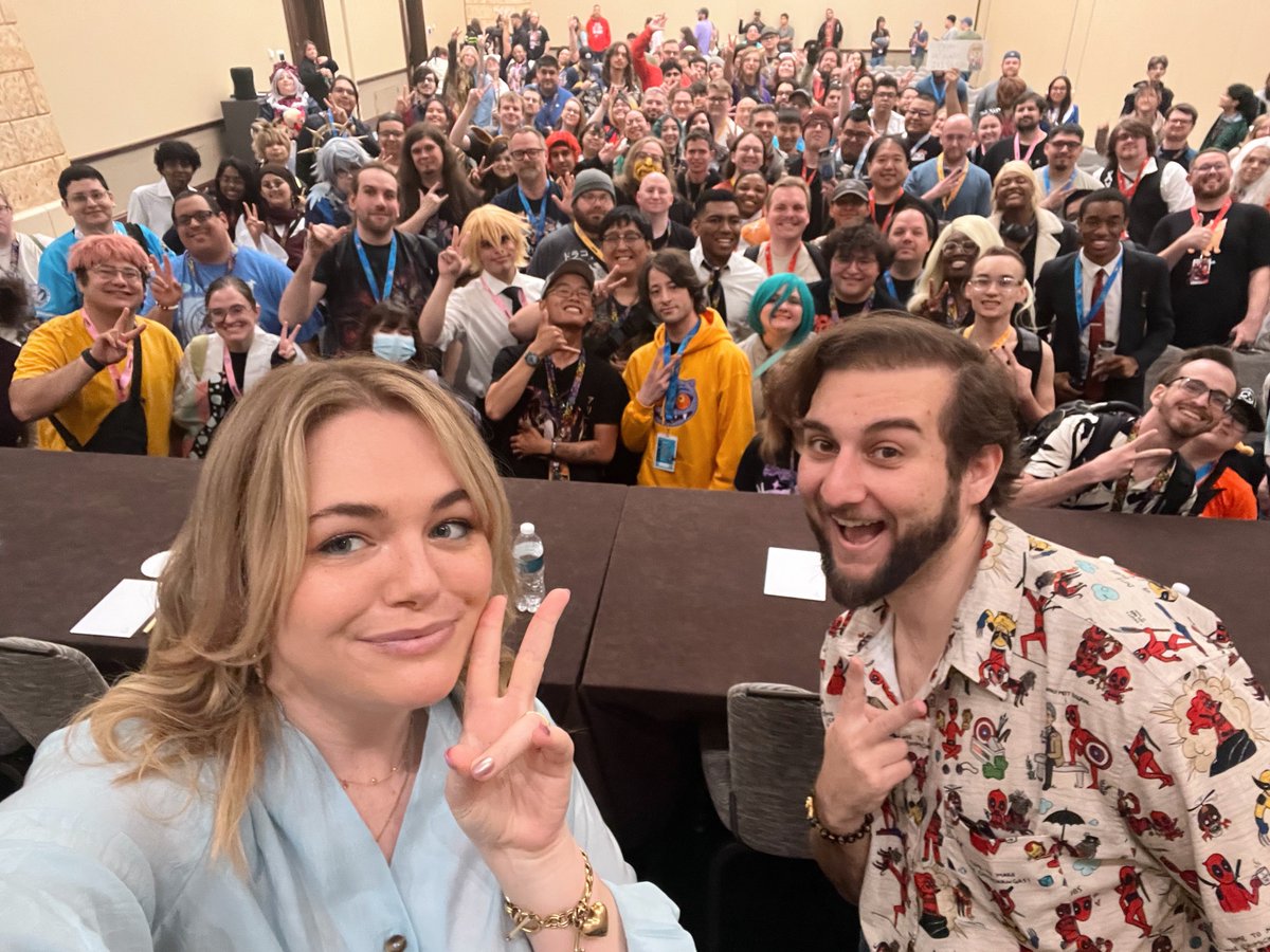LeeandLie's tweet photo. It was so lovely to meet you all at @WeebConOfficial this weekend! And thank you for showing up at our super early panel!!! I was expecting like 10 of you cause we posted about it so late … but you guys are awesome 🤘🏻 https://t.co/IO79HHsxoh