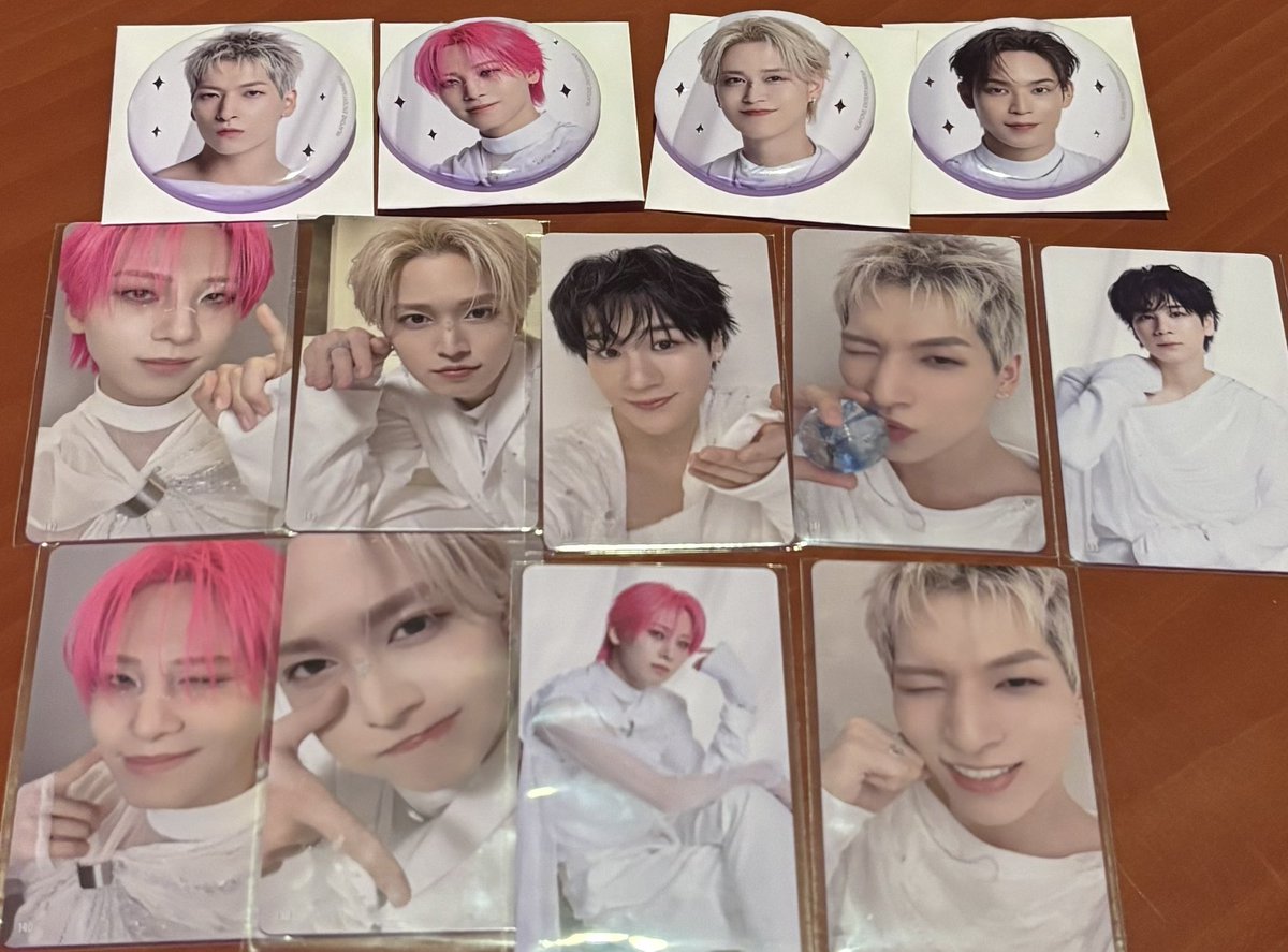 *.𝝑𝝔 tweet media