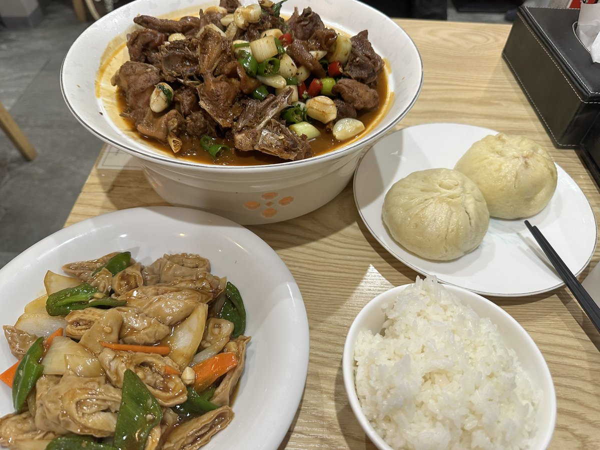 巴巴的阿巴阿巴(°ཀ°) tweet media