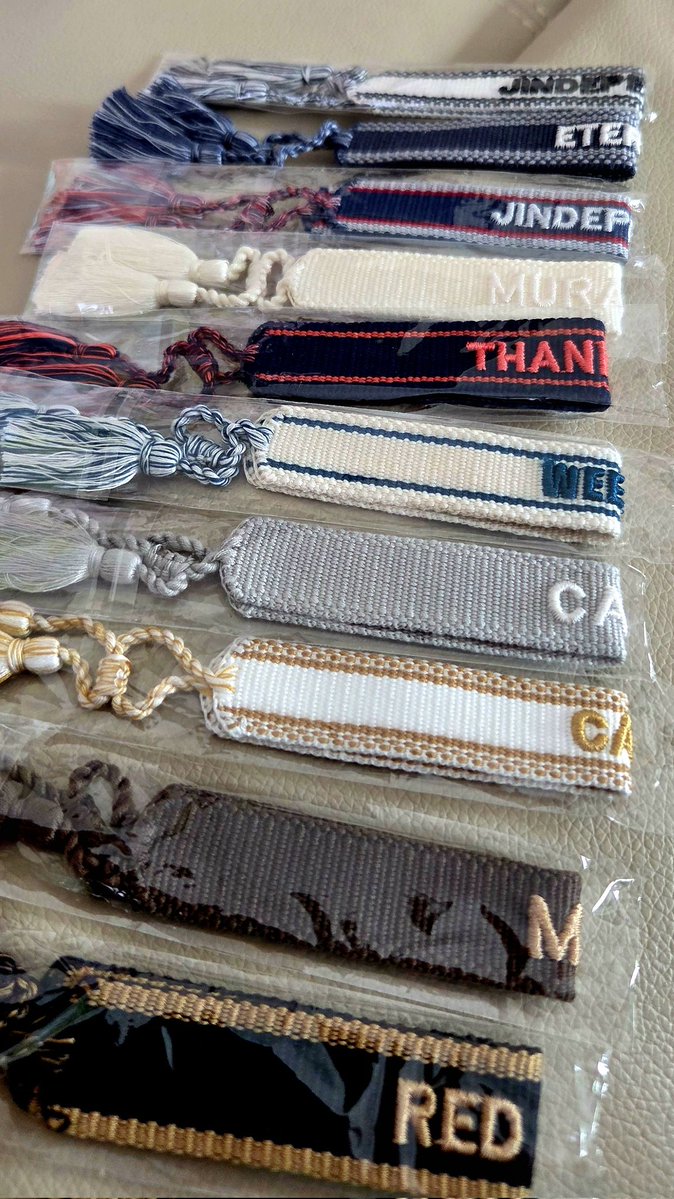 またろん tweet media