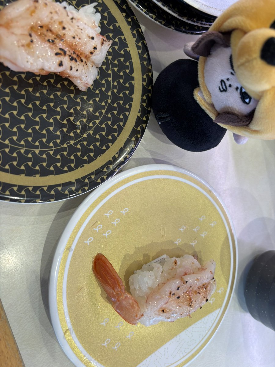 うたこ tweet media