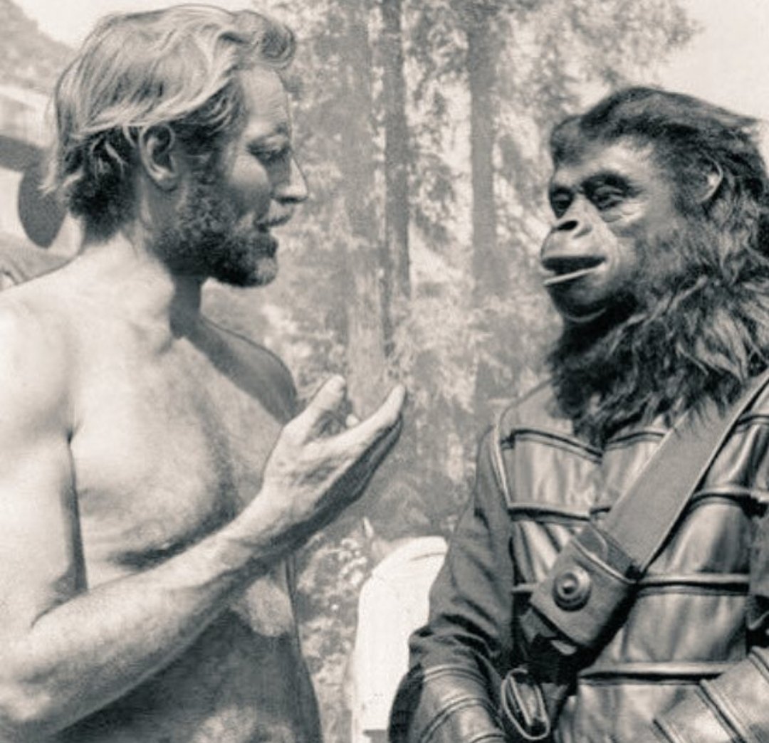 PERON LE REGALO UNA TOSTADORA A MI ABUELO tweet media