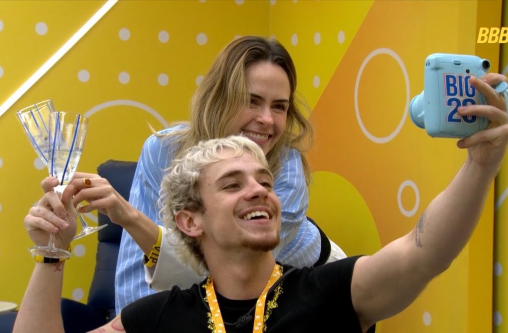 Only Renault🧙🏻 tweet media