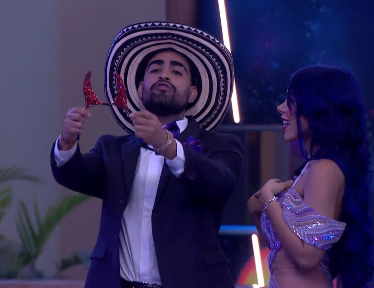 Val⚡️ tweet media