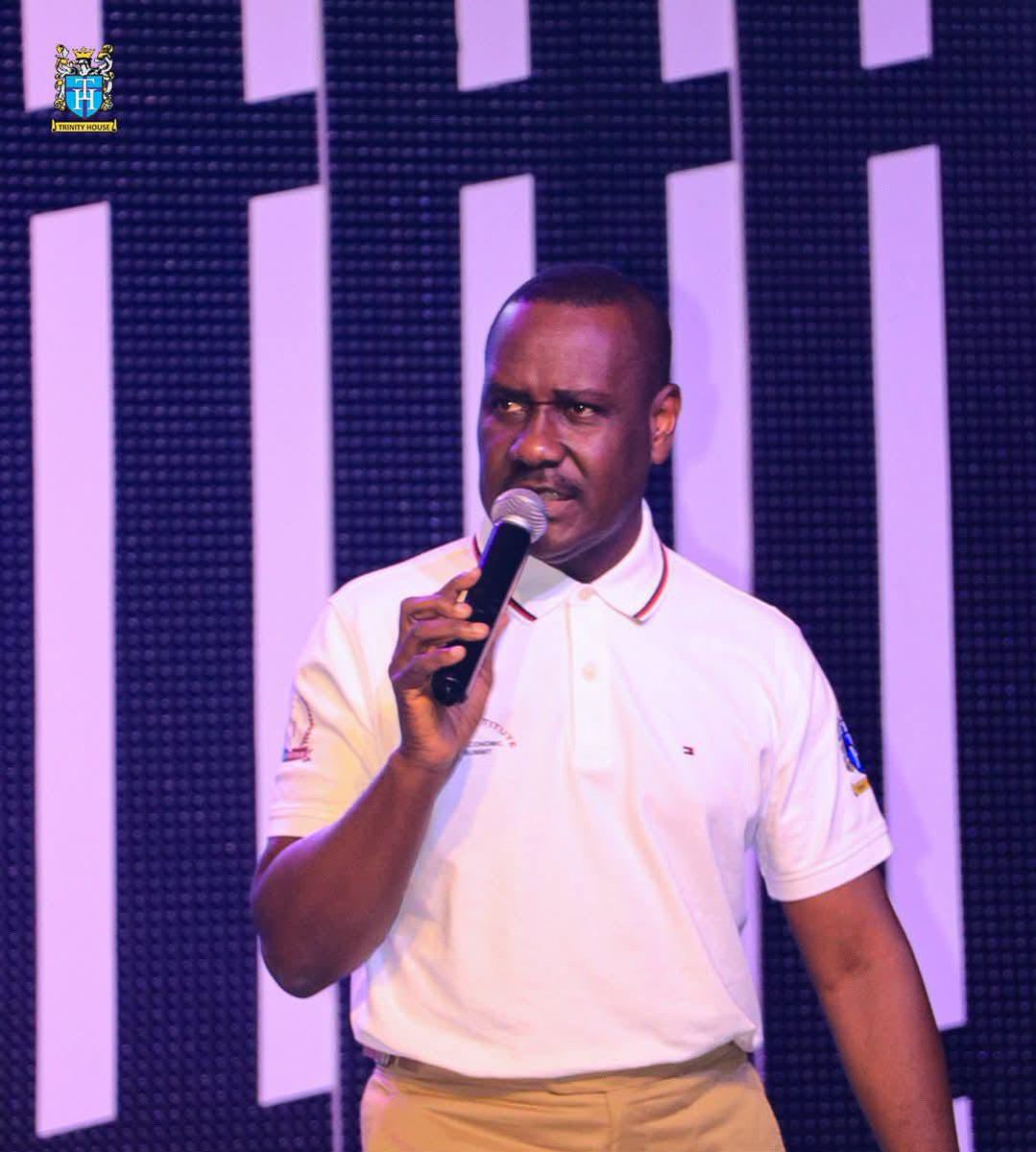 therealchurchgist tweet media