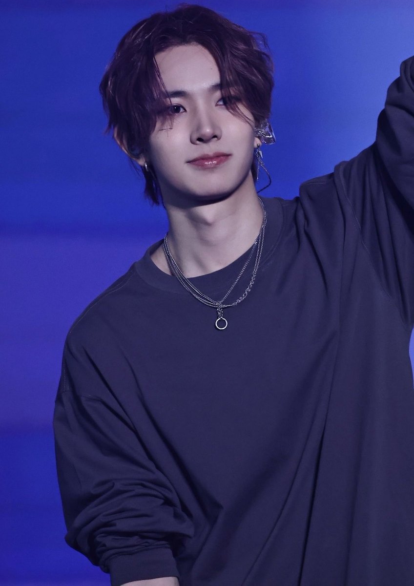 mari ꨄ︎ OT7 tweet media