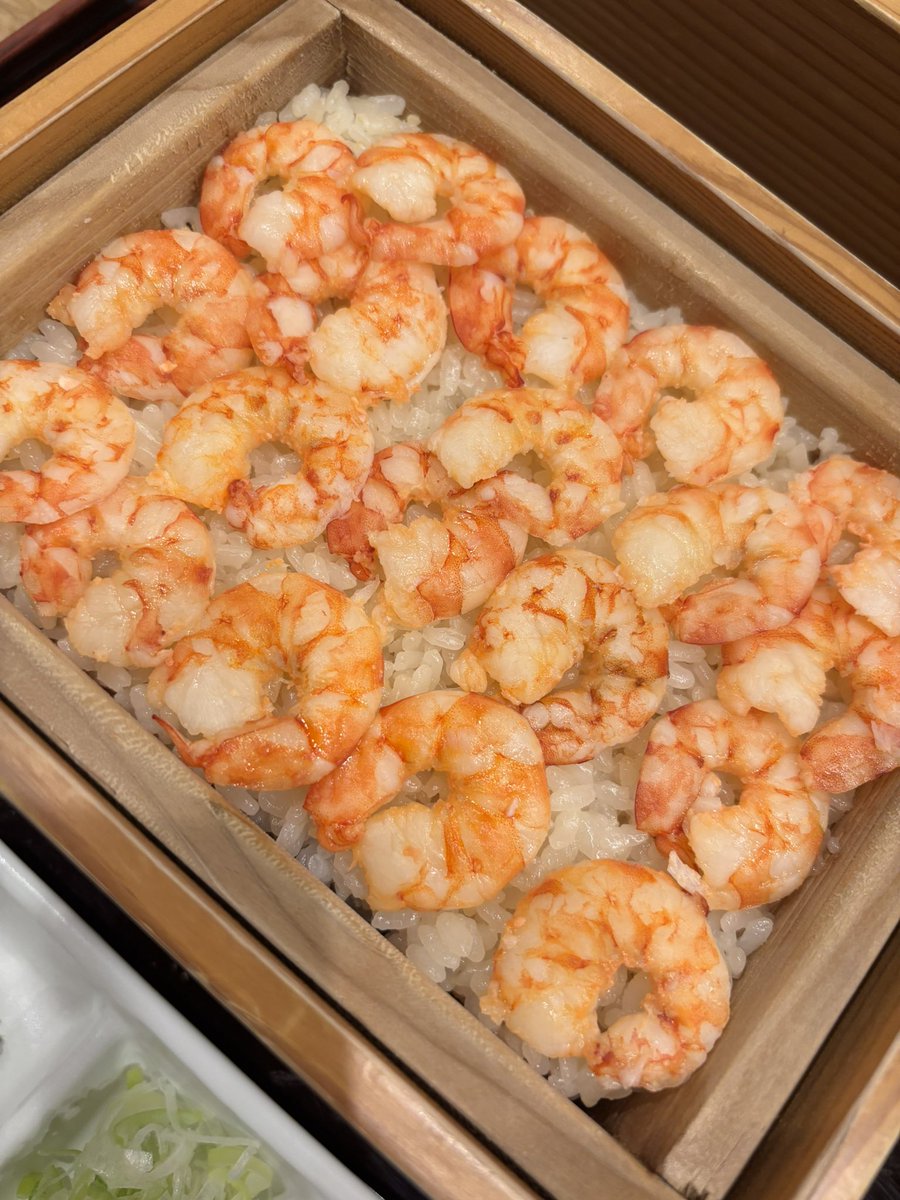 ただし tweet media