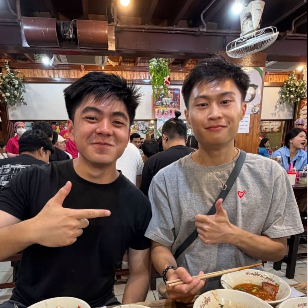 Star ⭐️ tweet media