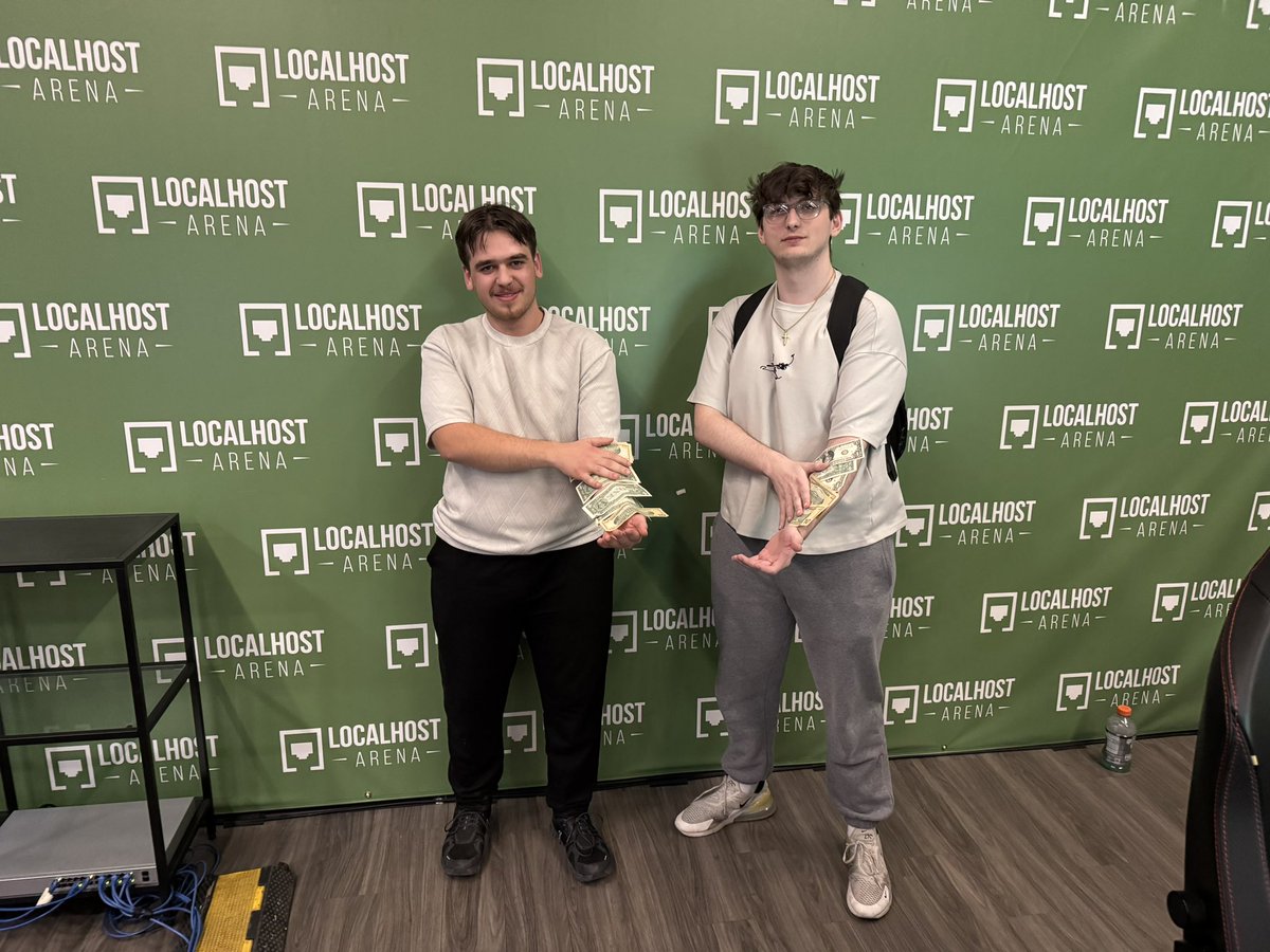 Jonathan tweet media