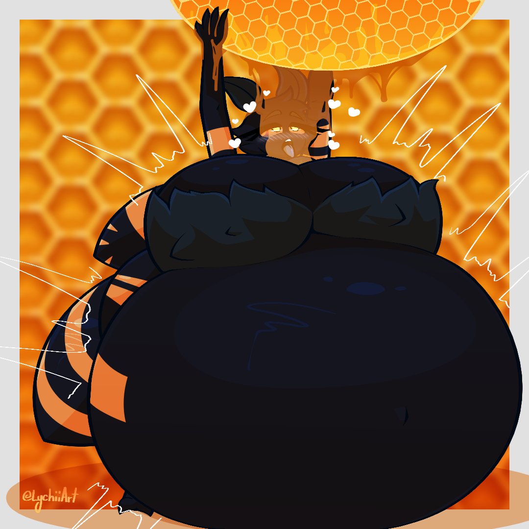 LychiiArt's tweet photo. (Comm)
This moth's raid on a local beehive was a little too successful... https://t.co/a0N7ESLuj4