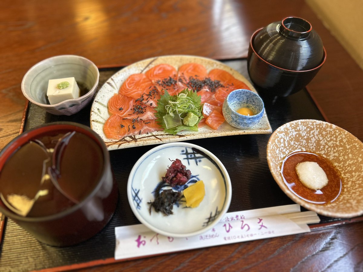 クロア tweet media