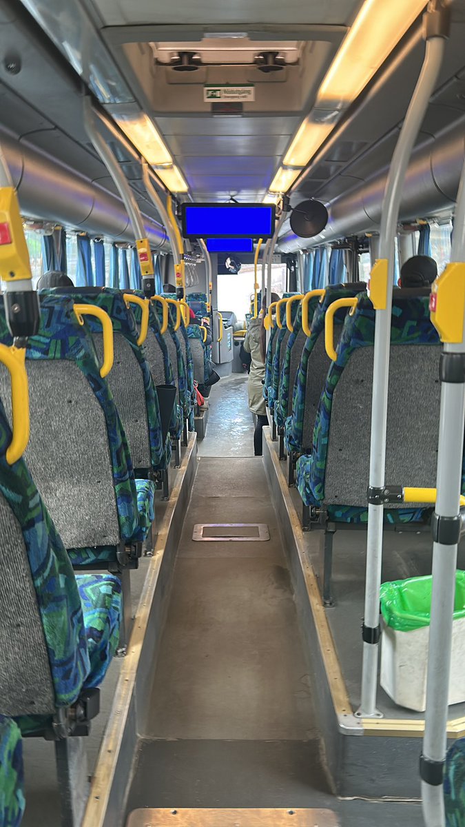Kommer bli mycket bussåkande idag men på något jävla vänster måste man ju ta sig till Göteborg
