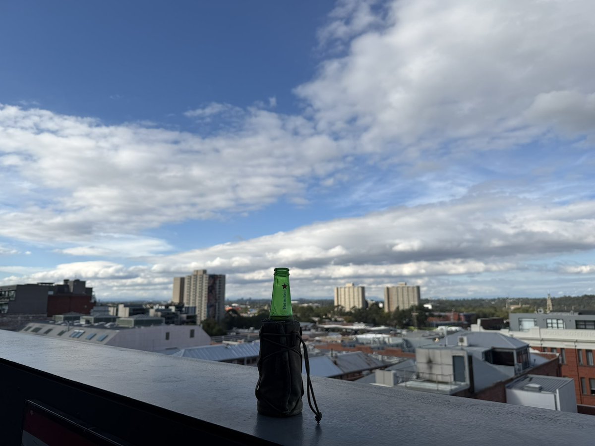 Dusty Pee tweet media