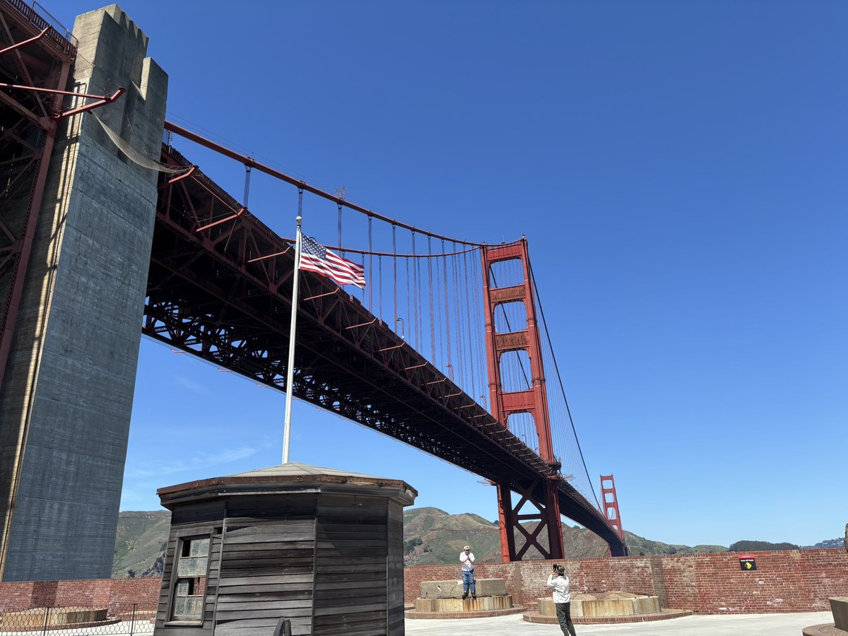 周君红（原深圳律师） tweet media