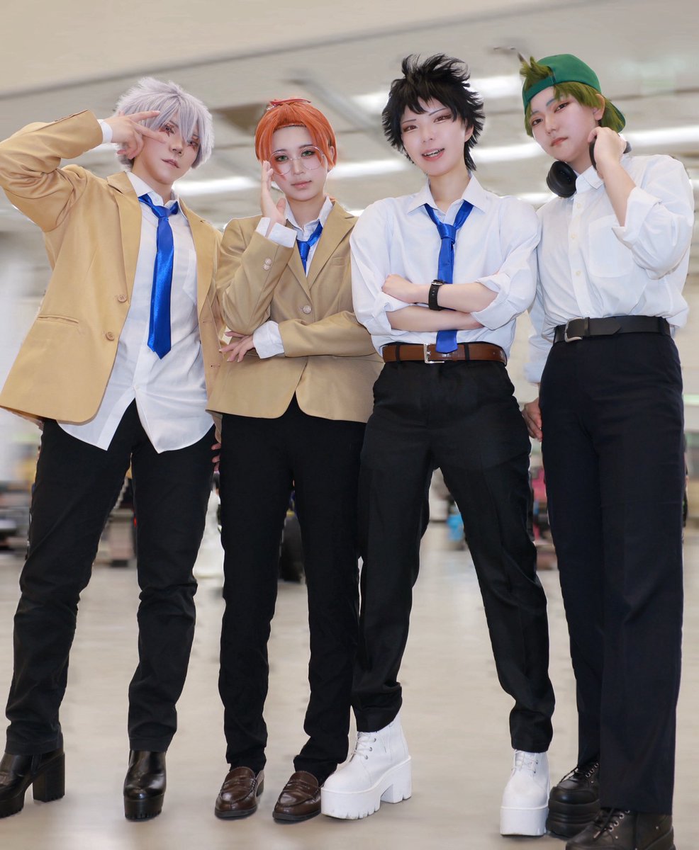 ЙАНо tweet media