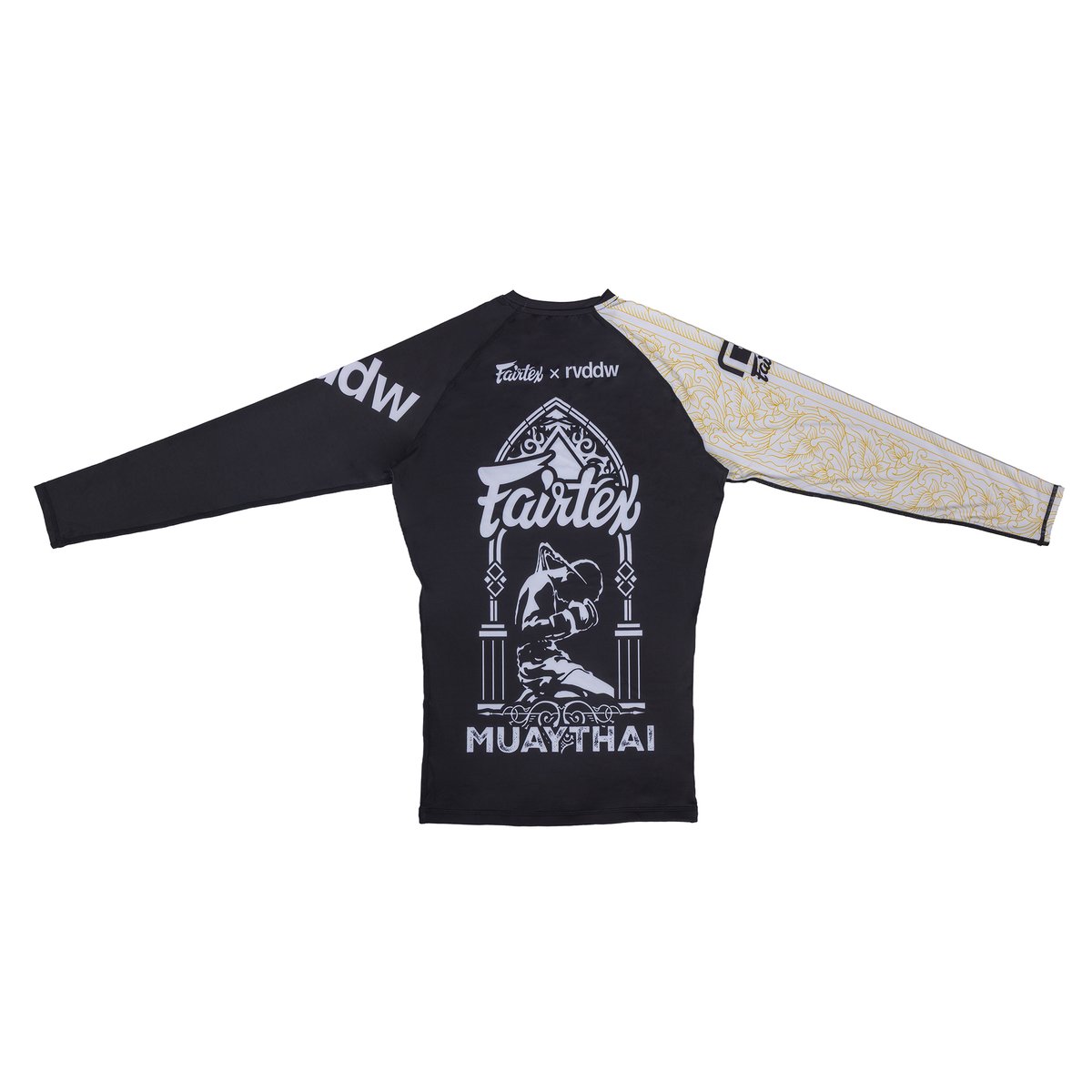rvddw's tweet photo. 【NEW】「Fairtex x reversal RASH GUARD」
プレミアムストレッチ素材を使用し、ハイパフォーマンストレーニング向けに作られた、ロングスリーブラッシュガード。速乾性と柔軟性に優れた素材は、MMA、BJJ、ムエタイ、フィットネスに最適です。
https://t.co/KdZNnbcreY #Fairtex #rvddw https://t.co/BCiPGiZK69