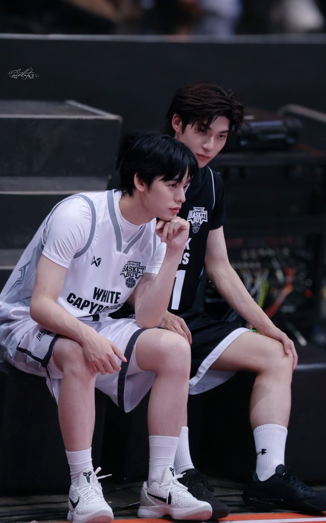 𝑽𝒊𝒐𝒍𝒆𝒕シ︎ tweet media