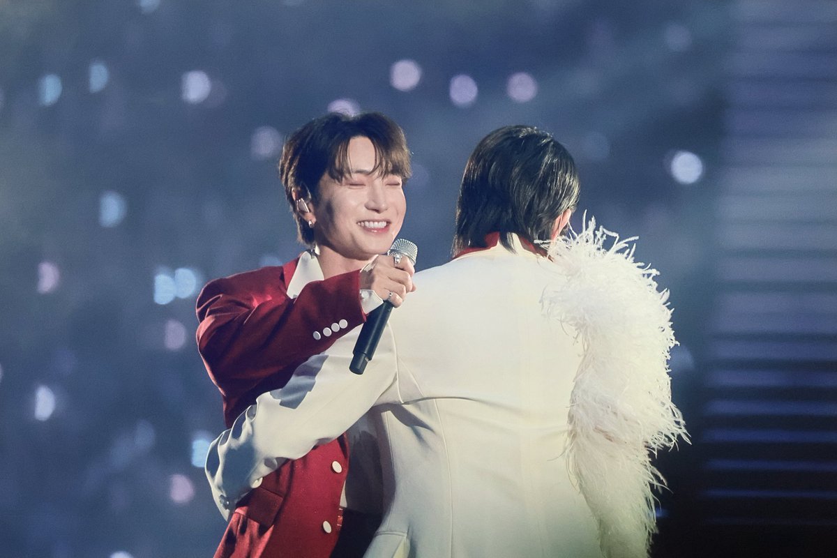 lia ⁶³ | 83z debut! ₊˚✩ tweet media